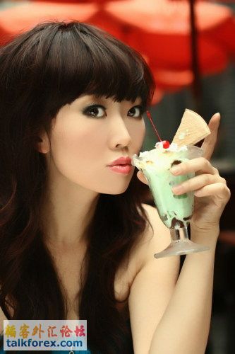 王琳3.jpg